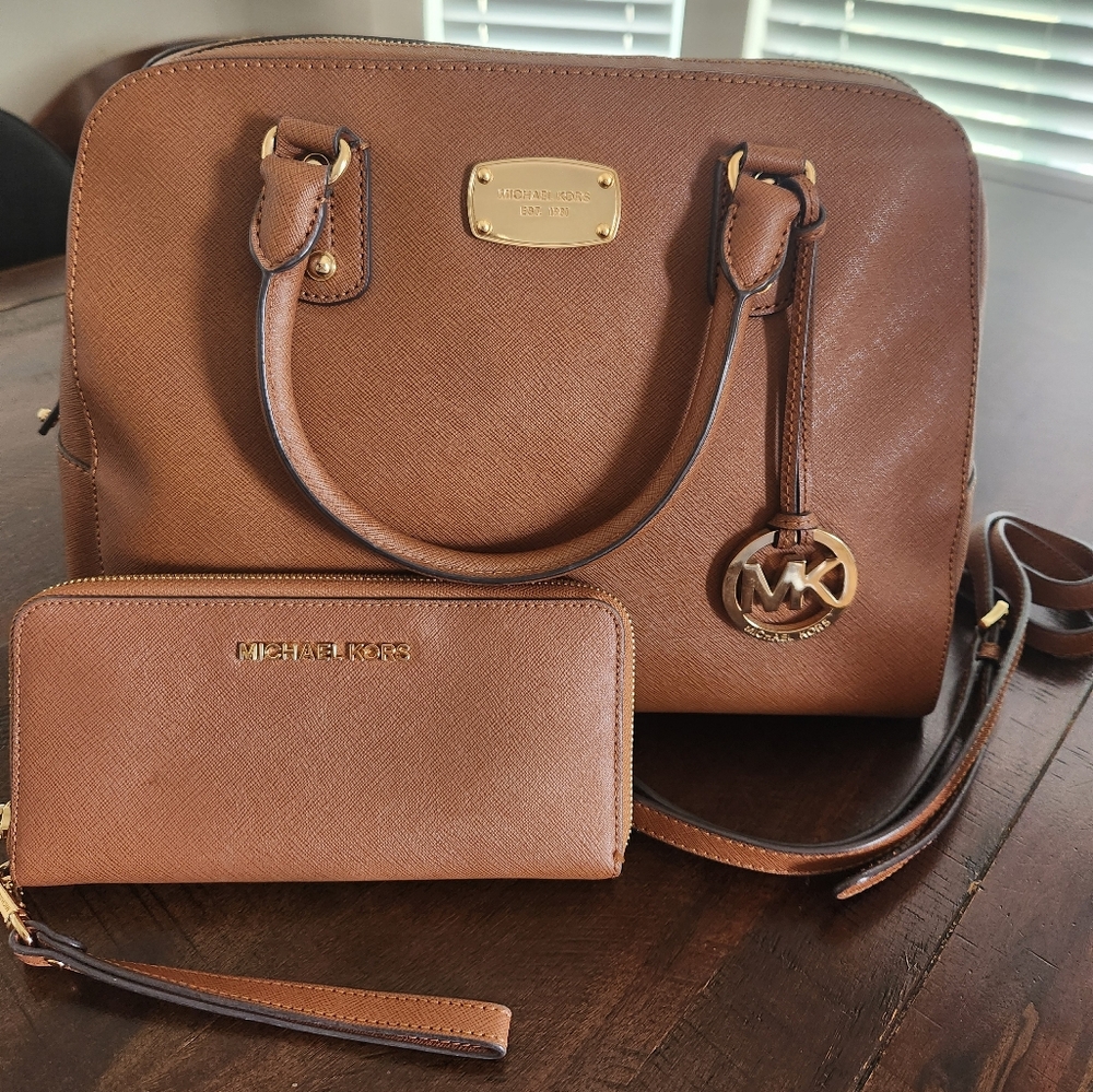 Michael Kors Large Saffiano Leather Satchel and Wallet Bundle
